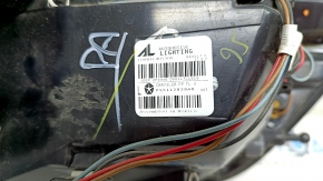 Light outer wing left Jeep Compass 17-18 halogen, cracks on glass