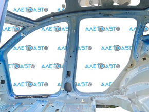 Tesla Model Y 20 Front Right Quarter - Blue PPSB, On Body