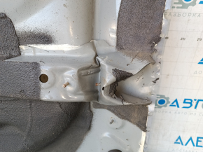 Trunk trough Mazda 3 19- 4d FWD, on the body