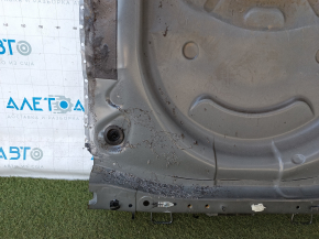 Trunk trough Mazda 3 19- 4d FWD, on the body