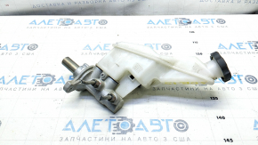 Brake master cylinder with reservoir Kia Sorento 14-15 rest.