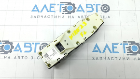 Front left window lift control Kia Niro 23-