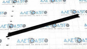 Inner glass seal for rear left door Kia Niro 23-