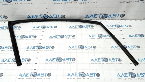 Seal of glass of the front left door Kia Niro 23-