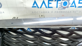 Radiator grill grill Infiniti QX30 17- with emblem, chrome, broken mount, sand