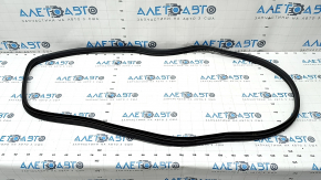 Door seal rear right Kia Niro 23-