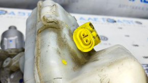 Brake master cylinder with reservoir Chevrolet Malibu 13-16
