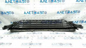 Infiniti QX30 17-19 Front Bumper Lower Grille with Gray Molding, Scratches