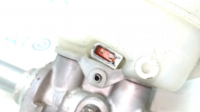 Subaru XV Crosstrek 13-17 Master Brake Cylinder with Reservoir