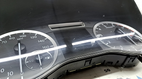 Instrument cluster Infiniti QX30 17- 74k, scratches