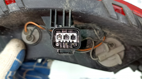 Rear bumper light right Kia Niro 23- halogen