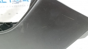 Console central armrest Infiniti QX30 17- black, leather, white stitching, scratches
