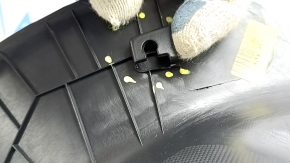 Arch trim right Kia Niro 23- HEV black under the pocket, broken fastening