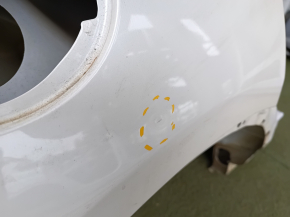 Quarter wing rear right Lincoln MKC 15- white, on the body, bumps
