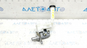 Brake master cylinder with reservoir Nissan Sentra 13-19 automatic transmission