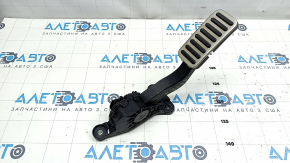 Kia Niro 23- gas pedal