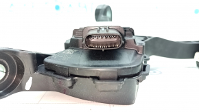 Kia Niro 23- gas pedal