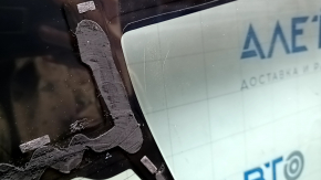 Tesla Model 3 18 windshield heated, scratches, no sealing rubber