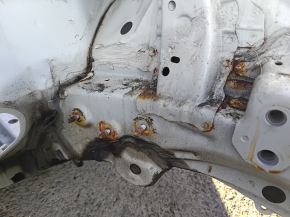 Front left quarter Toyota Prius 30 10-15 on the body, white, rusty