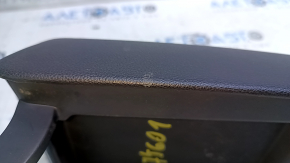 Armrest VW Tiguan 18 - leather black, torn