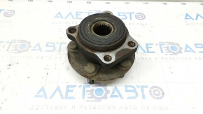 Front right hub Subaru Impreza WRX GH 08-14 rusty, play, broken stud