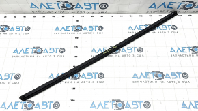 Glass seal inside front left door Hyundai Ioniq 17-22