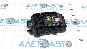 Tesla Model S 12-20 Dashboard Fuse Box