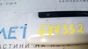 Nissan Sentra 20 passenger light - scratches