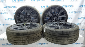 Set of wheels with tires R21 265/35 9J R21 245/35 8.5J Tesla Model S 12-20 with sensors, with caps, Continental, 5mm, curb, tears