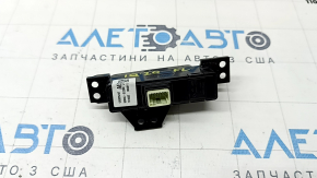Fuel filler flap and battery disconnect buttons Hyundai Ioniq 17-22 HEV