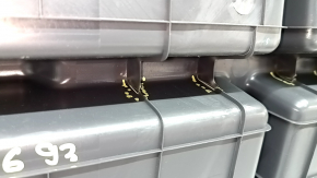 Trunk tray central Hyundai Ioniq 20-22 HEV cracks, pressed