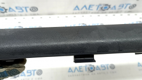 Door sill trim inner front left Hyundai Ioniq 17-22 black, broken fasteners, worn