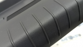 Hyundai Ioniq 17-22 trunk opening trim black, scratches, worn