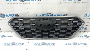 Radiator grill assembly Hyundai Ioniq 20-22 HEV, PHEV without emblem, without radar, broken mount, bumps, sand, peeled coating