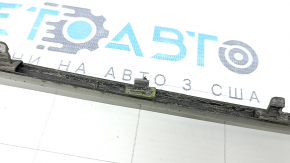 Molding lower grille front bumper central Hyundai Ioniq 17-22 silver, cracked, broken fasteners, peeled coating, pokes, sand