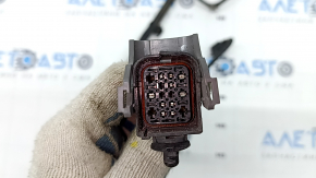 Hyundai Ioniq 20-22 HEV, PHEV front bumper wiring for DRL, broken connector