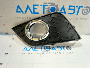 Left fog light frame Nissan Sentra 16-19 rest