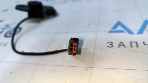 Microphone in the ceiling of the Cadillac CTS 14-
