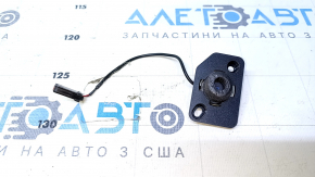 Microphone in the ceiling of the Cadillac CTS 14-