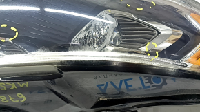 Front right headlight complete Ford Fusion mk5 17-20 LED with DRL, sand, scratches, for polishing