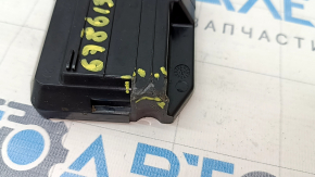Audi A6 C8 19 passenger presence sensor - broken mount