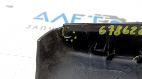 Inner trunk lid light trim left Audi A6 C8 19 - broken mount