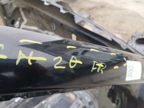 Front right quarter Toyota Highlander 20 - black, on the body, dented pillar