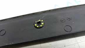 Front central bonnet seal Audi A6 C8 19 - broken fasteners