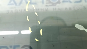 Glass of the rear right door Audi A6 C8 19- scratches