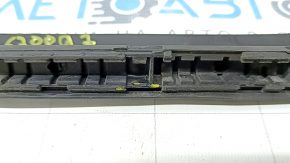Door seal front right lower Audi A6 C8 19 - broken fastening