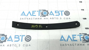 Front left wing seal Audi A6 C8 19- lower