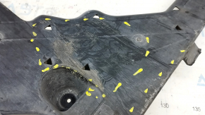 Rear right underbody protection BMW 5 G30 18- 530e hybrid is worn, pressed