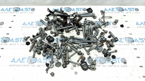 Hardware for rear suspension Audi A6 C8 19 - incomplete