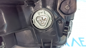 Headlight front left Toyota Prius 50 16-18